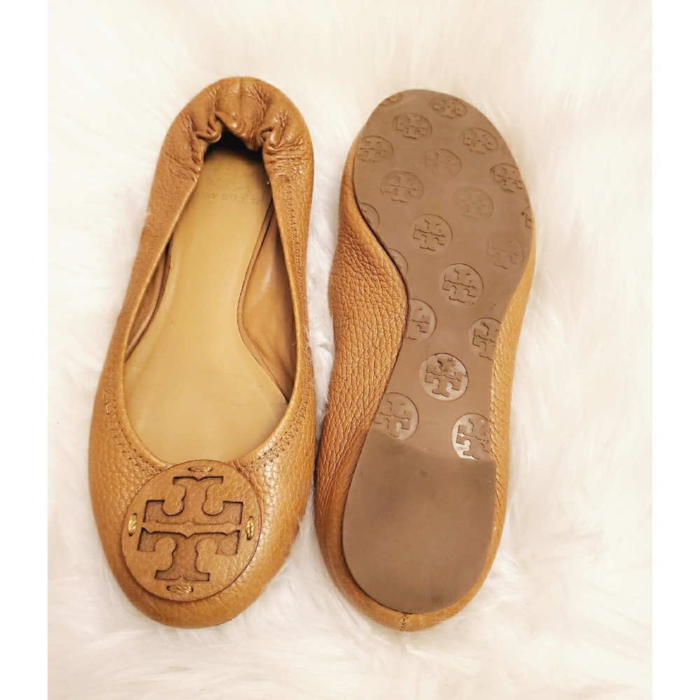 Tory Burch Reva Tan Flats - Picture 3 of 6